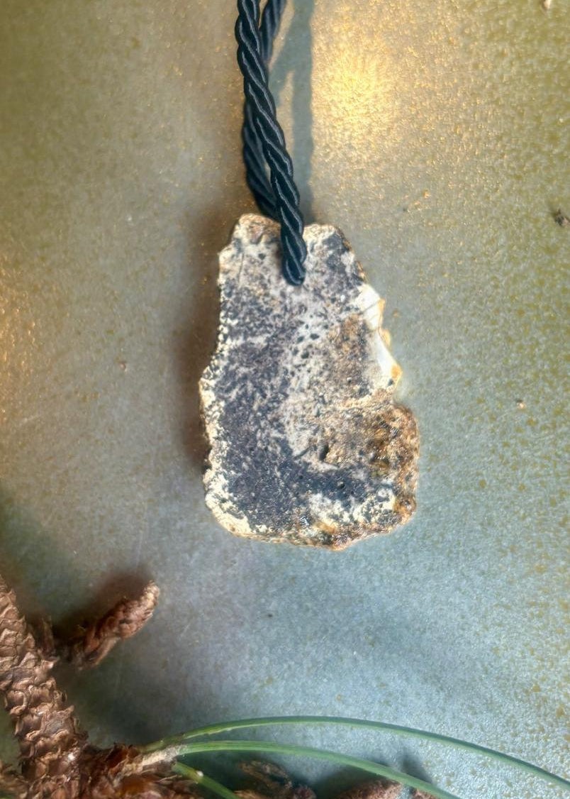 Anhänger in Marmoroptik