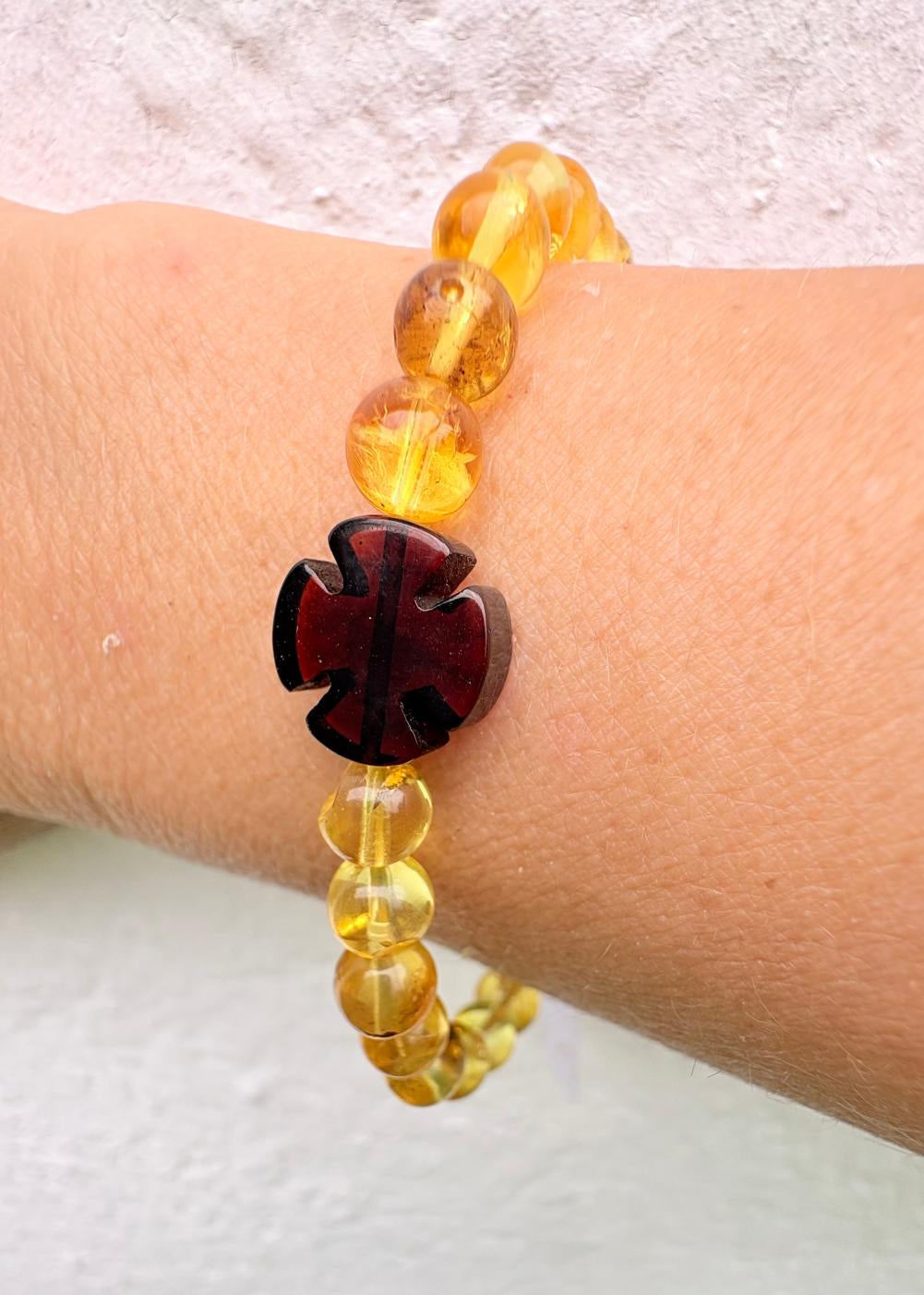 Modernes Armband