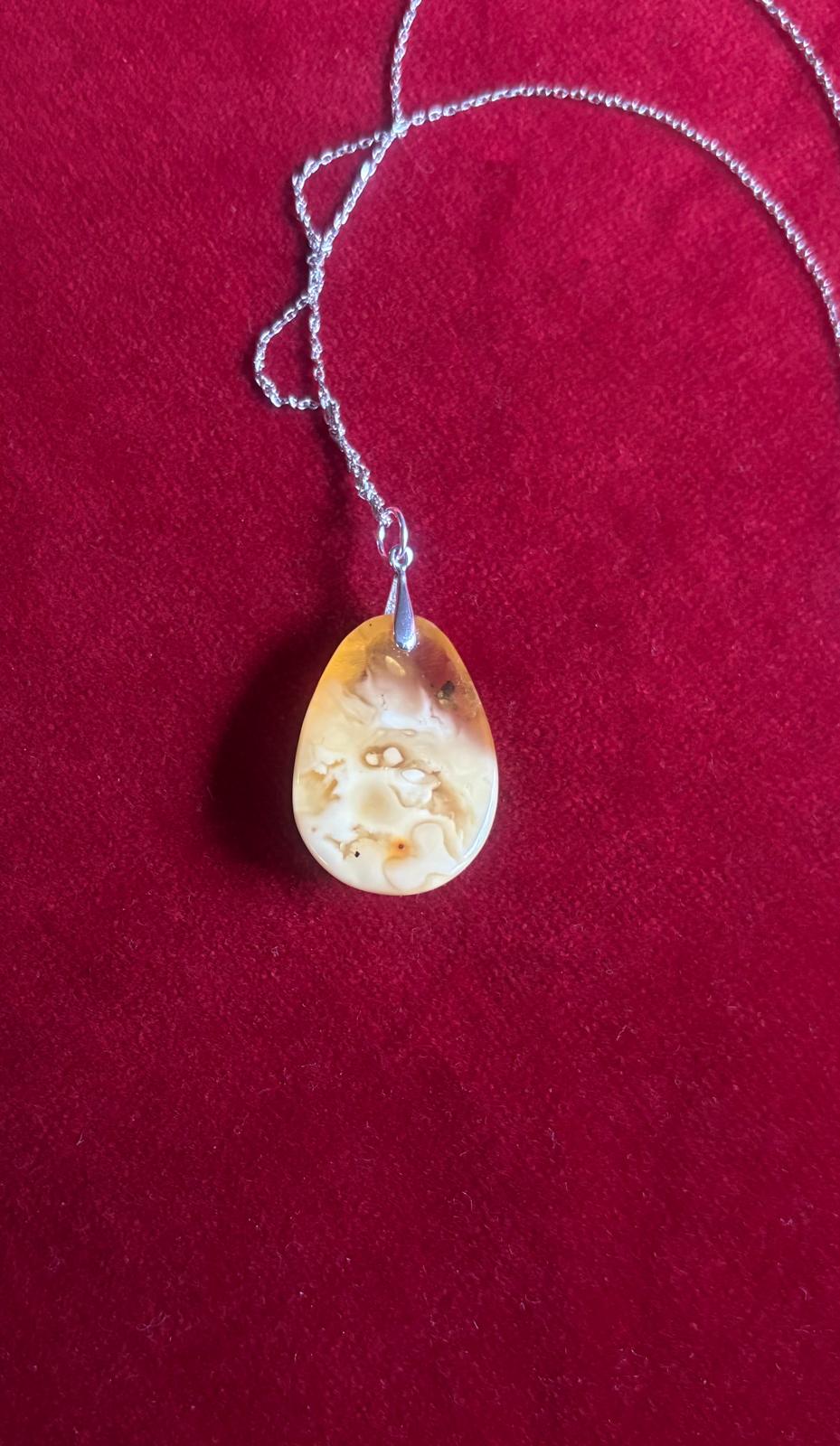 Bernstein Anhänger Elegant