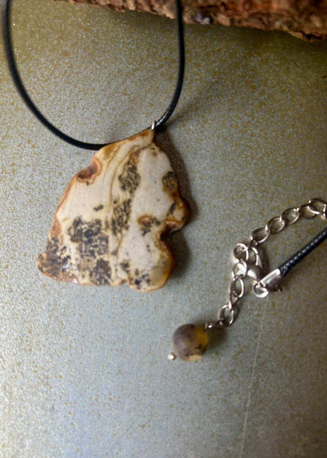 Anhänger im Modernen Look