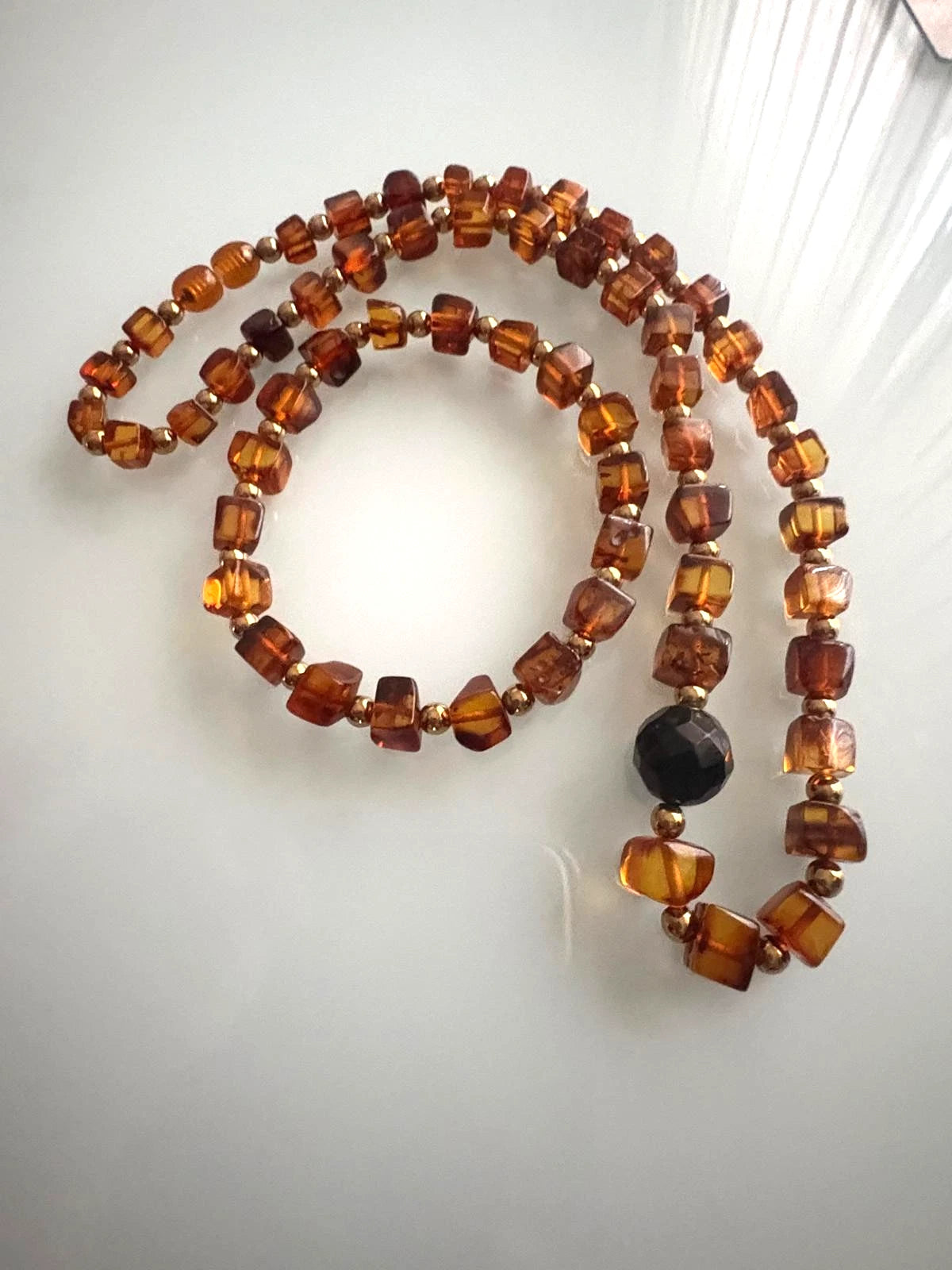 Sehr schönes Bernstein Set aus Halskette und Armband, Handgefertigt