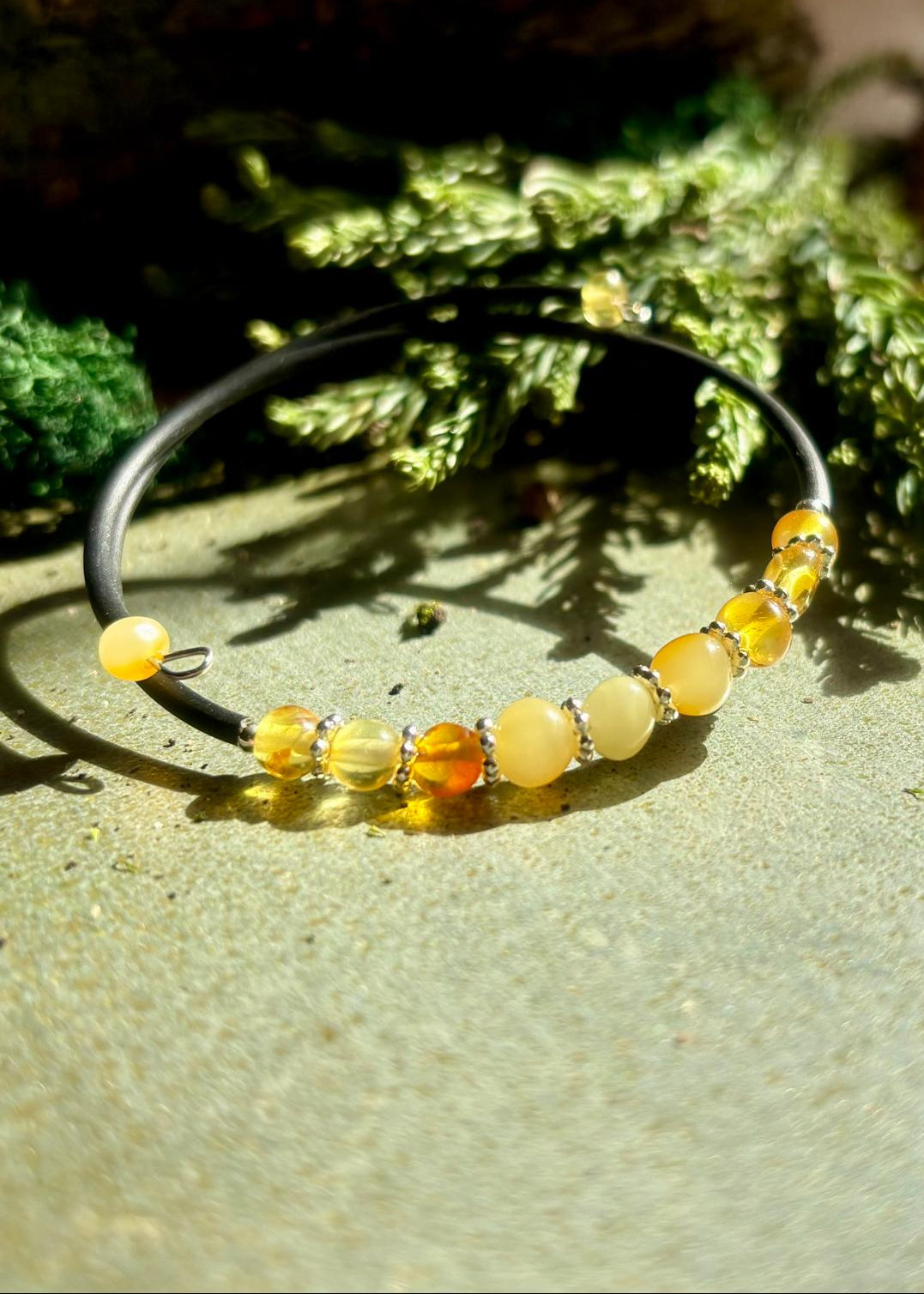 Schöner Armreif Bernstein