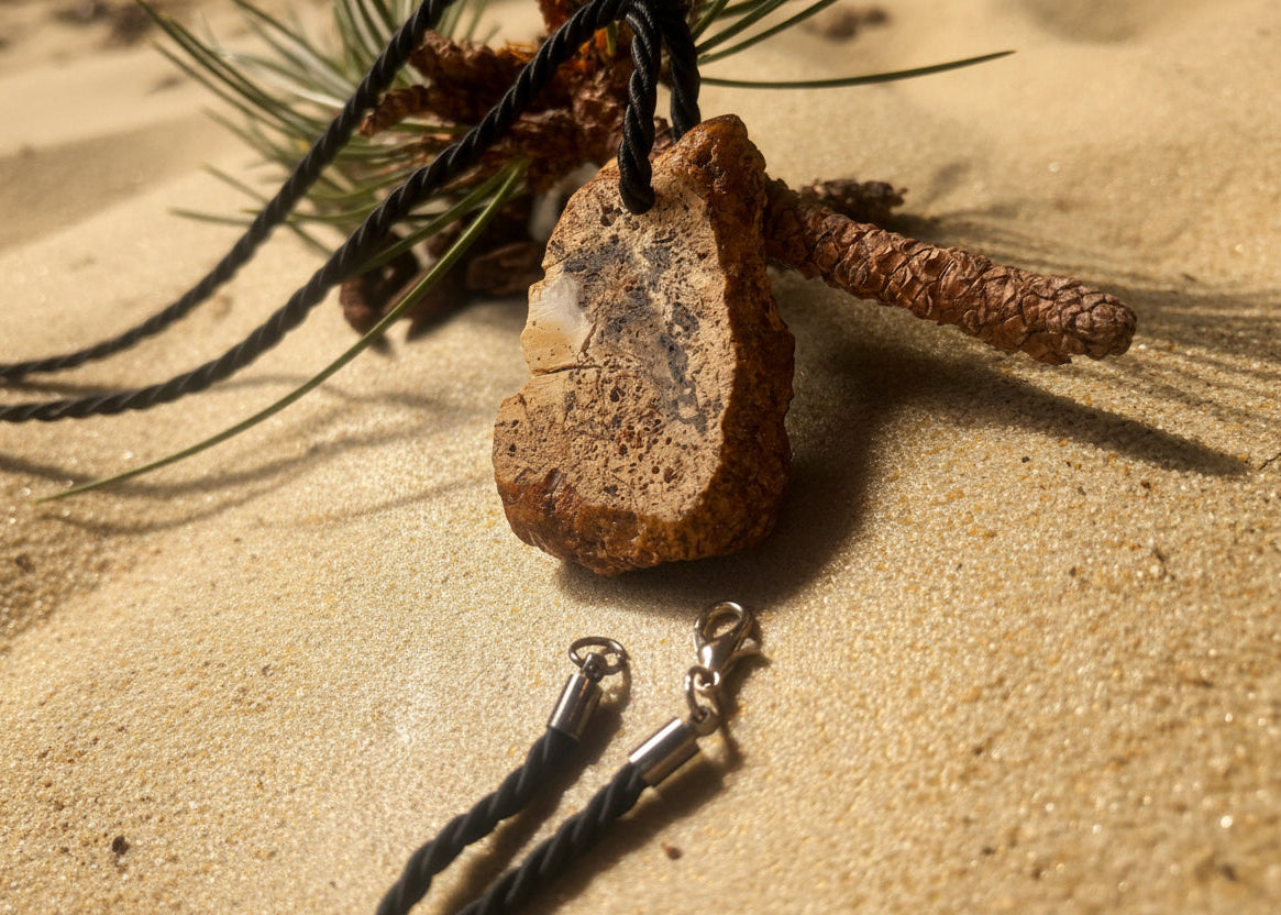 Anhänger in Marmoroptik