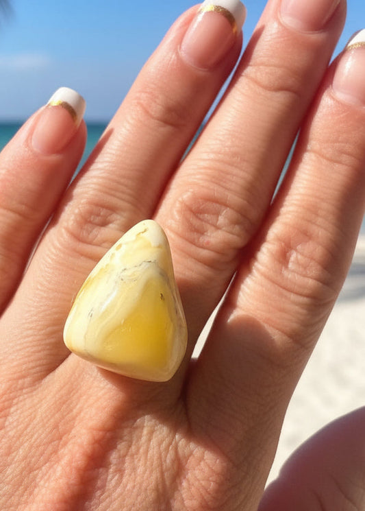 Schöner Damenring Unikat