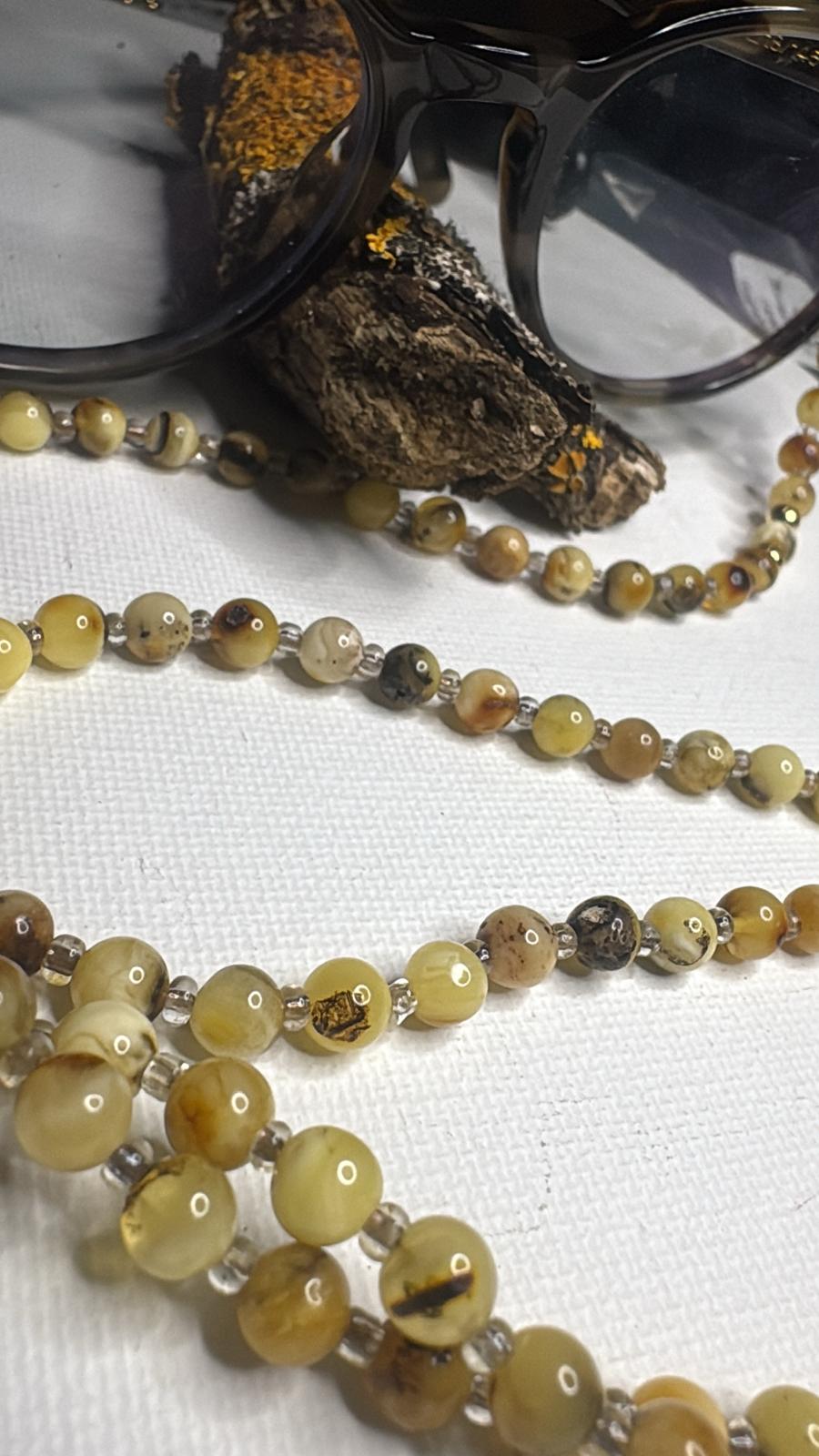 Schöne elegante Brillenkette aus natürlichem Bernstein