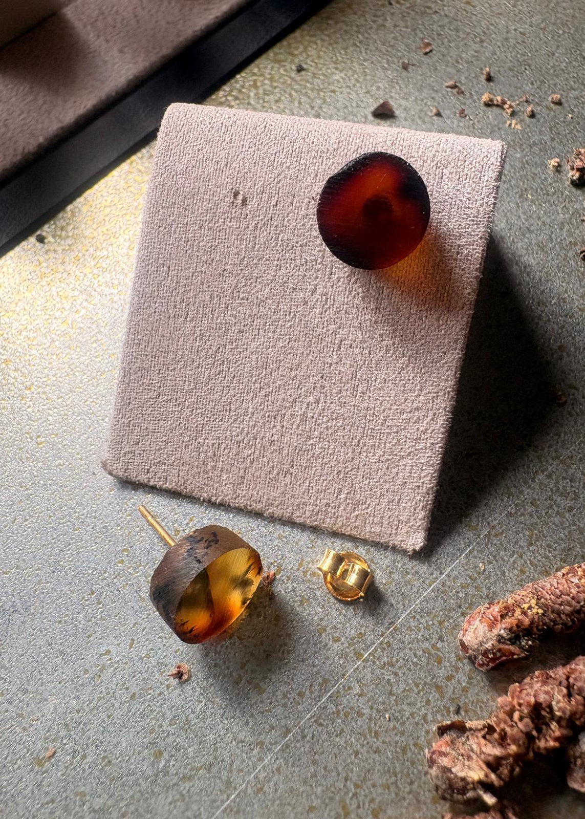 Ohrstecker minimalischtisch