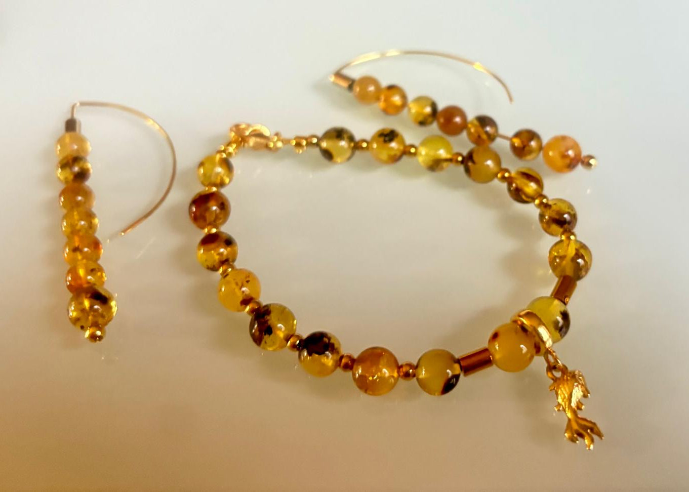 Bernstein-Set im moderne Design