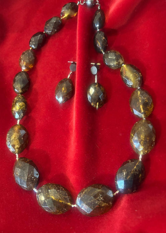 Tolle Set Bernstein Grün