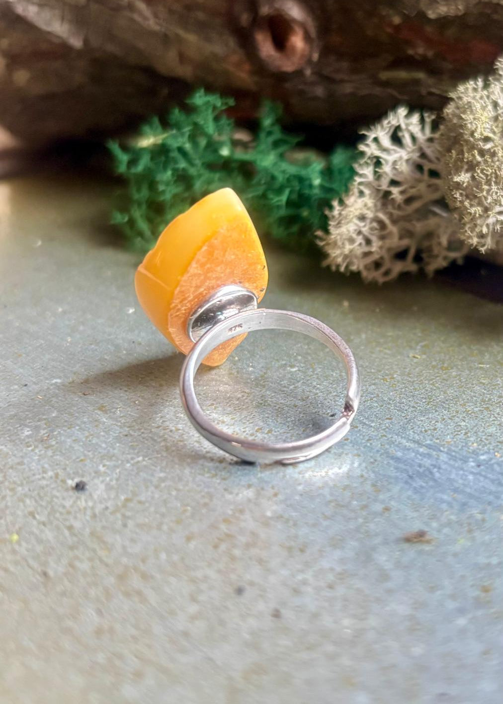 Sönes Set aus Ohrringe und Ring