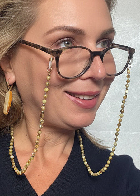Schöne elegante Brillenkette aus natürlichem Bernstein