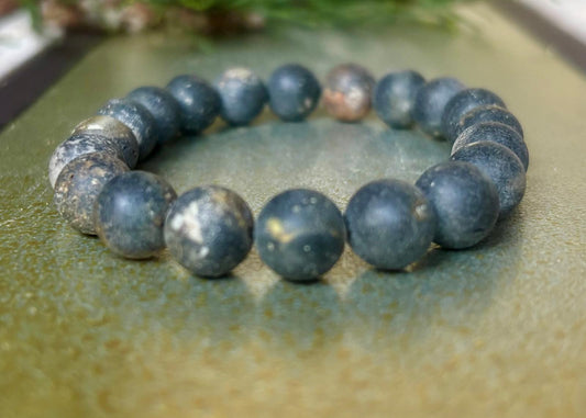 Schönes Armband schwarz