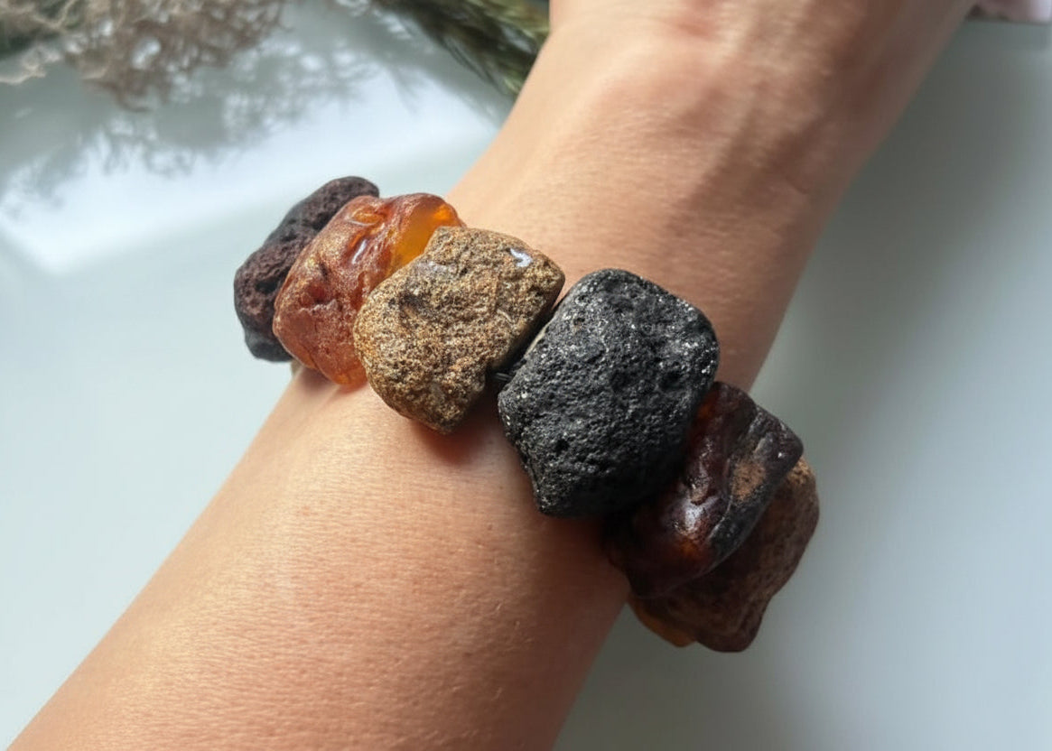 Sehr massives Armband aus Rohbernsteine