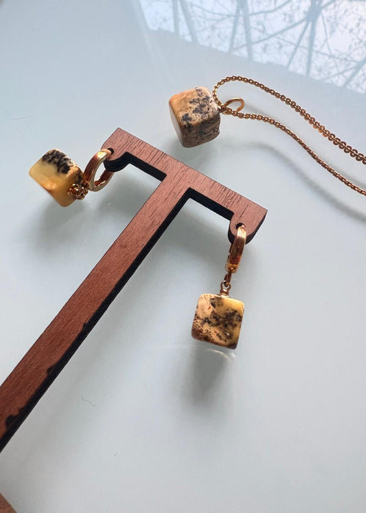 Bernstein Set in Würfelform