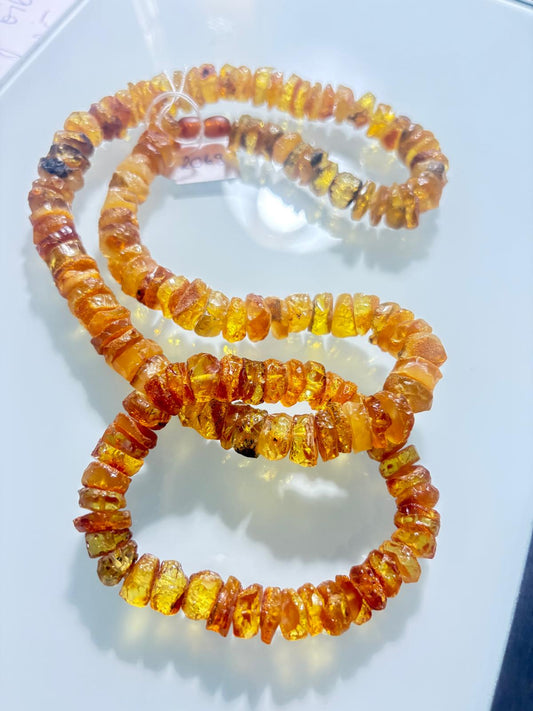 Schönes Set aus natürlichem Bernstein