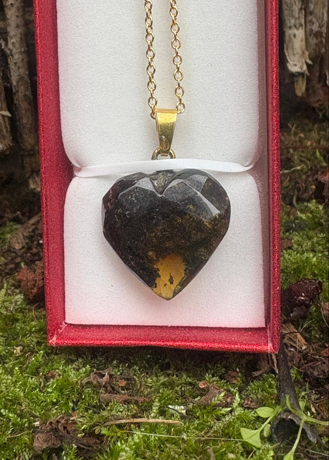 Anhänger in Herz Grün