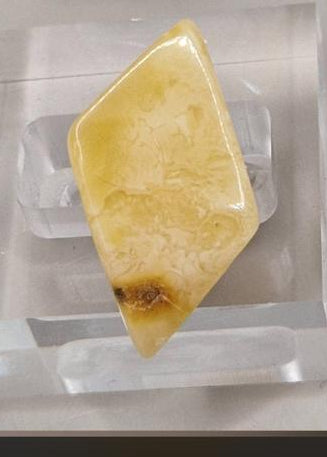 Schöner Bernsteinring Damen