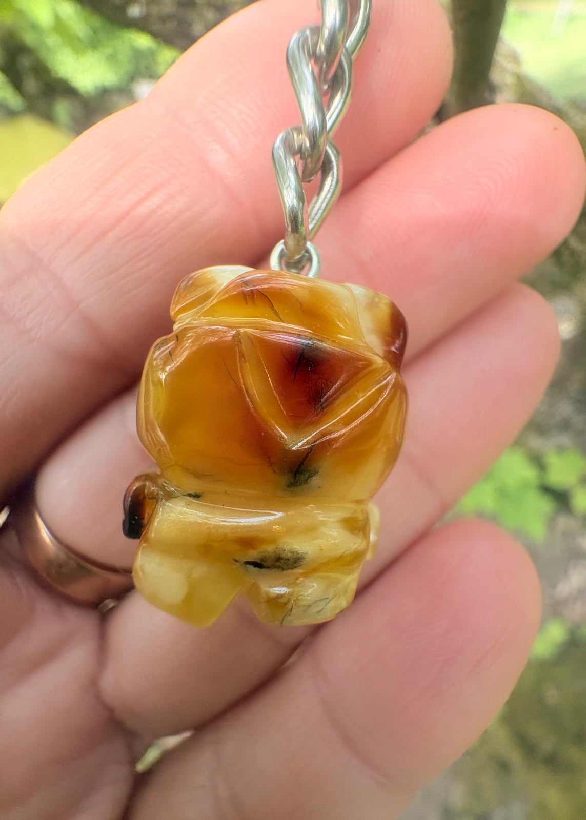 Schlüsselanhänger mit Bernstein  Bärfigur