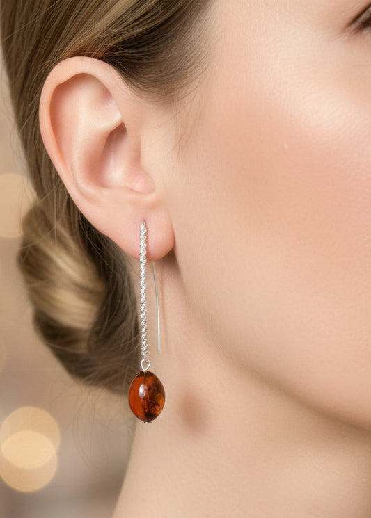 Ohrringe in Kirschrot und Pflaumenform