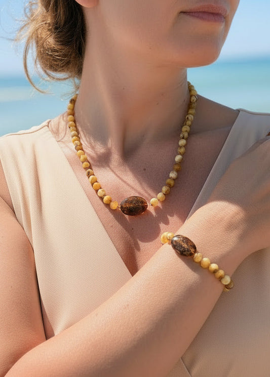 Sehr schönes Bernstein Set Halskette und Armband