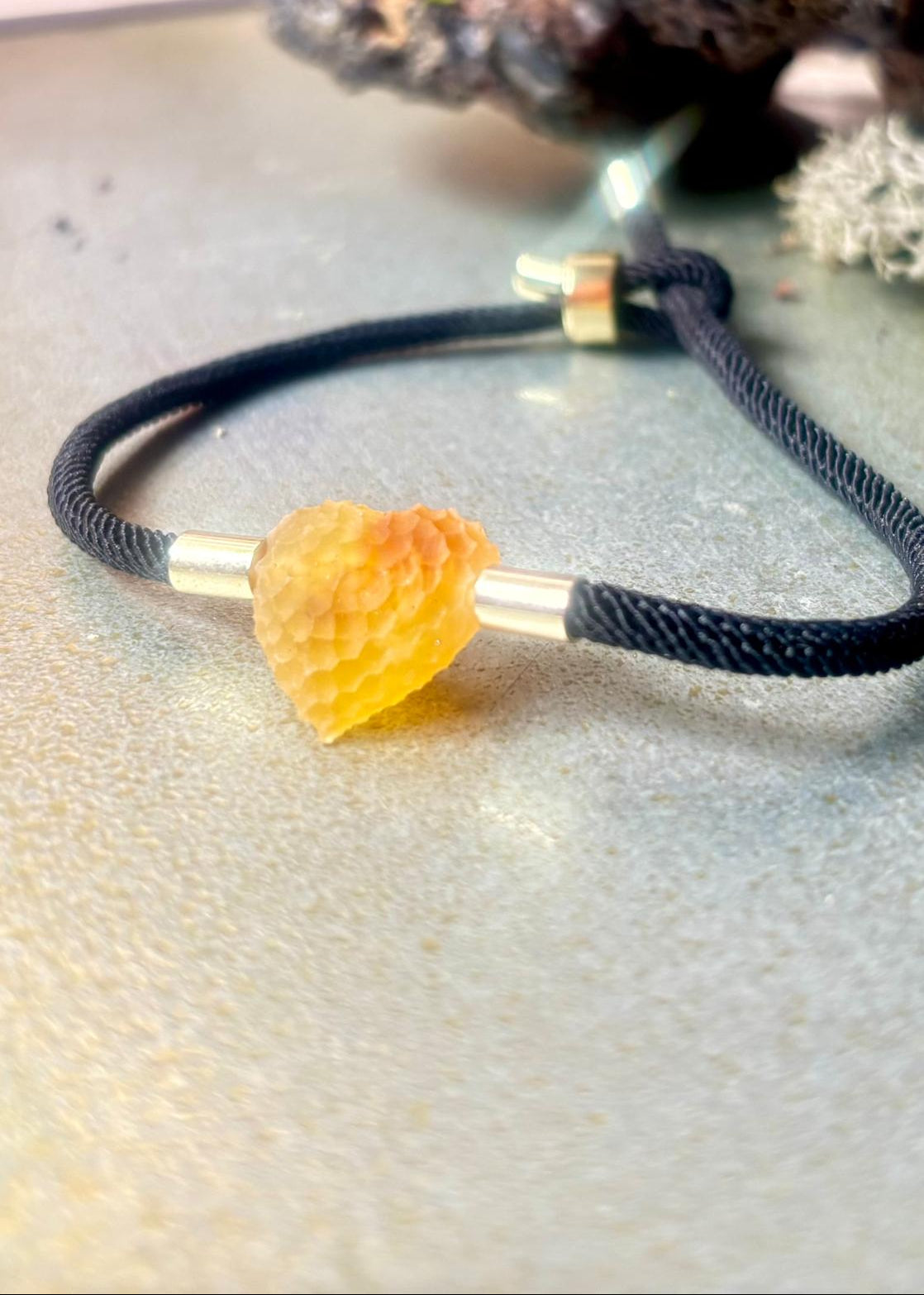 Moderne Armband mit Herz