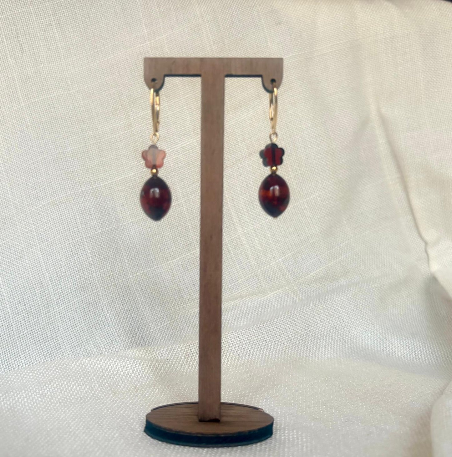 Schöne Ohrringe aus echtem baltischen Bernstein