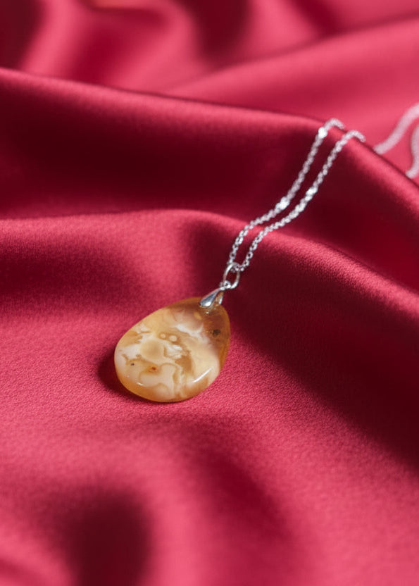 Bernstein Anhänger Elegant