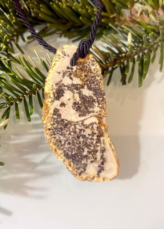 Anhänger Rohbernstein in trendiger Marmoroptik