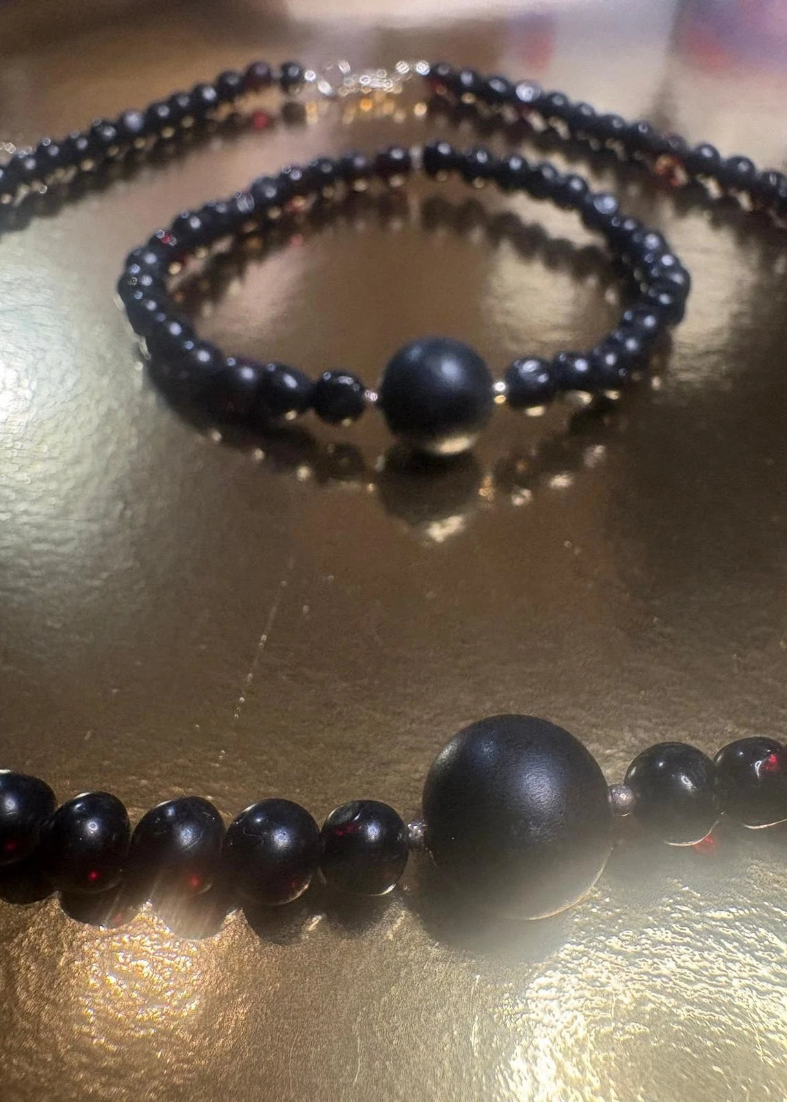 Handgearbeitete Halskette und Armband aus Naturbernstein im Set